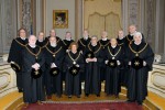 corte costituzionale,superstipendi,dirigenti,prefetti,giudici,magistrati,tagli